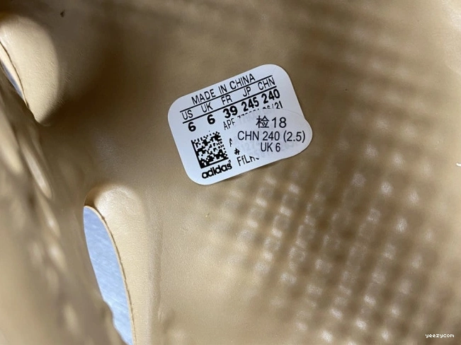 Yeezy RNNR Adidas Ochre GW3354 Foam 0714